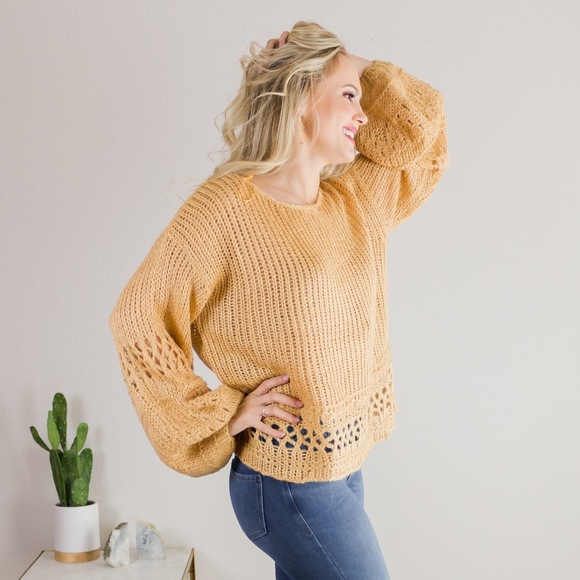 Urban Socialite Sweaters - 'Skyla' Bubble Sleeve Sweater